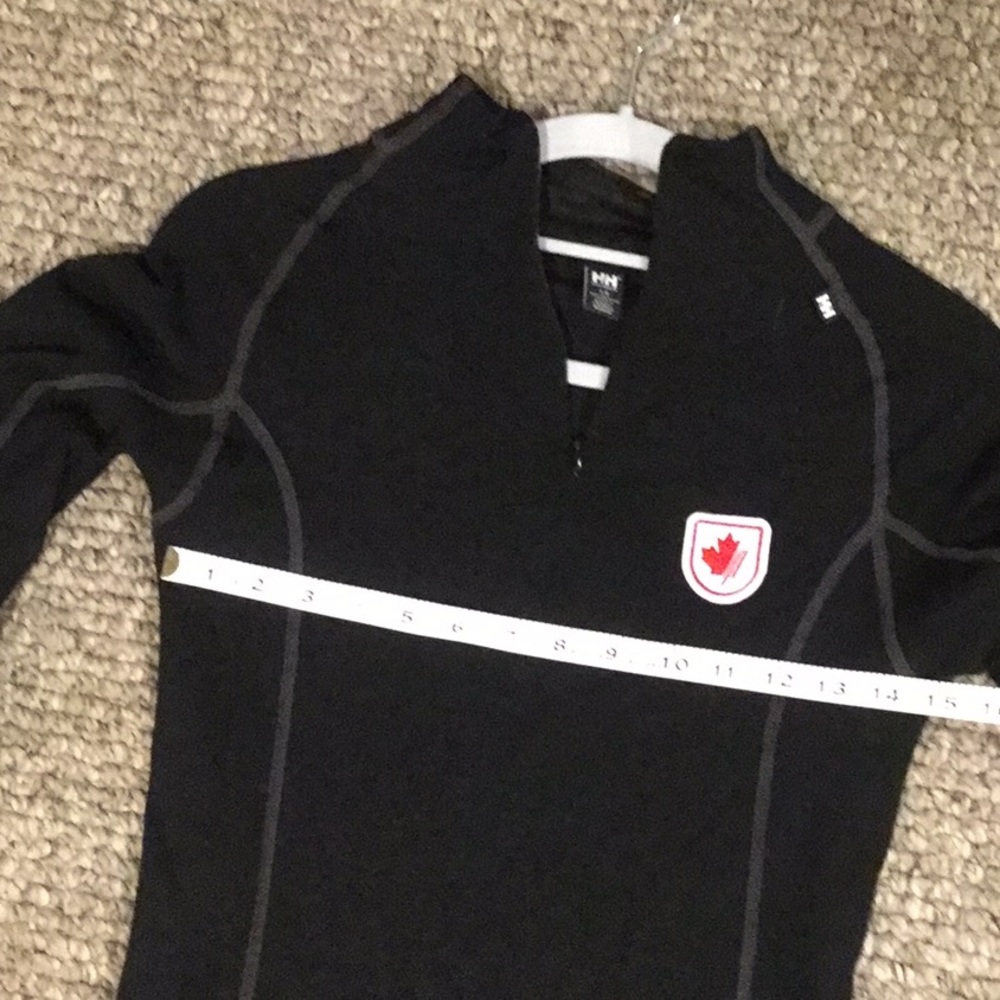 Helly Hansen Pullover - image 4